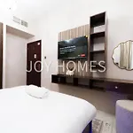 Amiralty Easy Stay