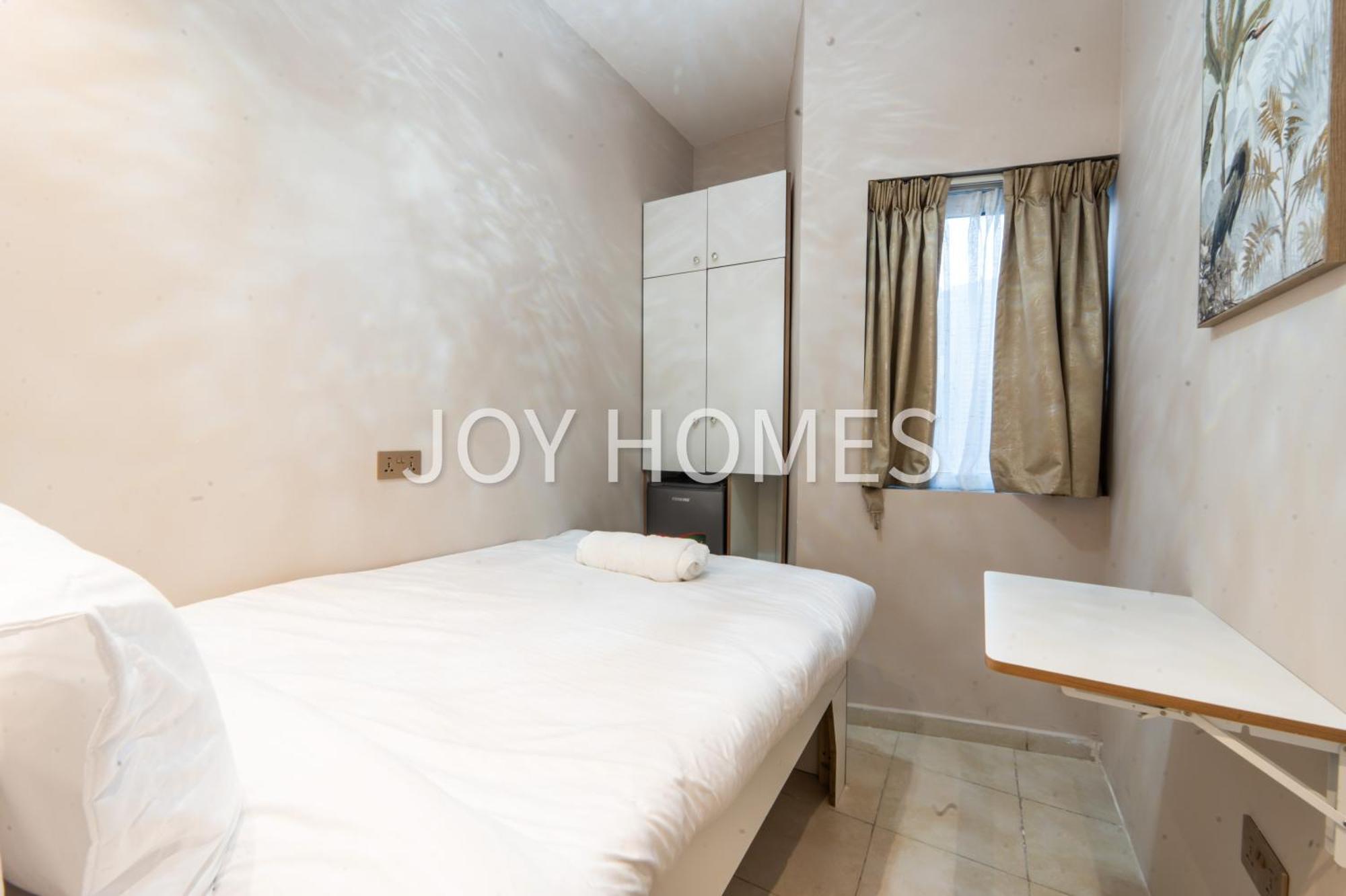 Amiralty Easy Aparthotel *